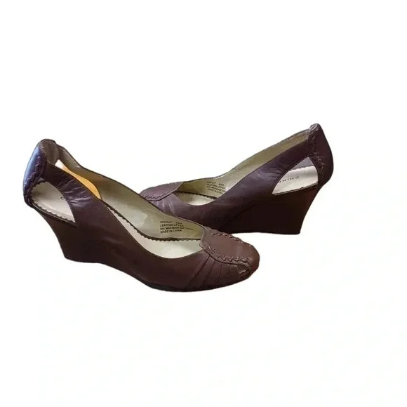 Chinese  Laundry Brown Wedge Leather Heels Size 9.5 - Picture 3 of 11